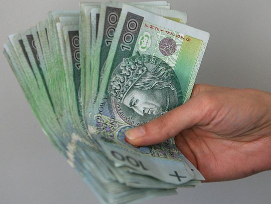 Program 500 plus z marginesem patologicznych zachowań