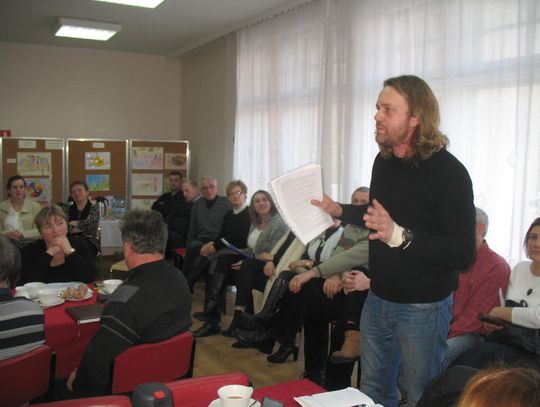 Protest mieszkańców na sesji - wiatraków nie będzie!