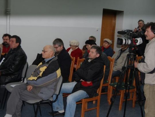 Protest mieszkańców przeciw stacjom bazowym telefonii komórkowej