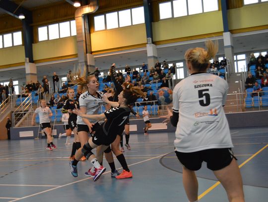 Przegrana samborzanek w końcówce meczu