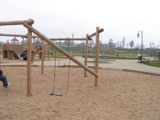 Przeszkadza im wszystko - kolejny akt wandalizmu na bulwarze