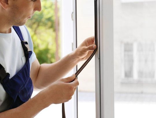 Przez Twoje okna ucieka ciepło? Winowajcą mogą być zużyte uszczelki!