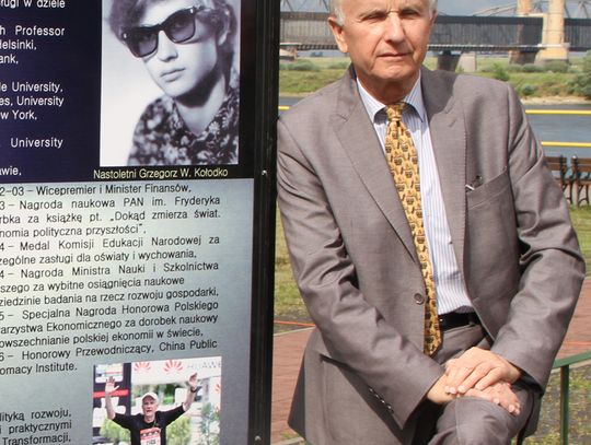 Radni przegłosowali. Dwaj profesorowie dołączą do grona Honorowych Obywateli Tczewa