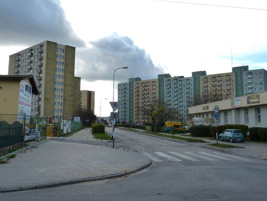 Radni wnioskują o zadbanie o ulice i chodniki. Co z ul. Jagiełły i Grunwaldzką