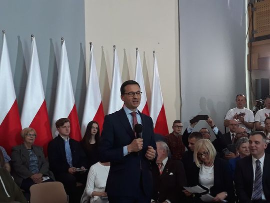 (RELACJA) Premier Morawiecki w Pelplinie: opodatkujemy galerie handlowe