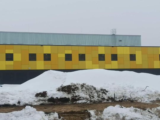 Budowa basenu przy SP 12 na finiszu, a w lutym otwarcie. START przebudowy na Wojska Polskiego!