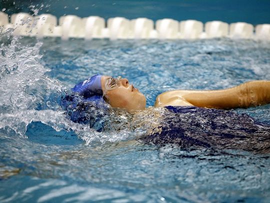 Rodzice: po co na basenie zainstalowano nową kamerę? Prokuratura bada czy doszło do molestowania uczennicy