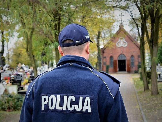 Rusza akcja "Znicz". Gdzie zaparkujemy przy cmentarzach w Tczewie, Gniewie, Pelplinie oraz Subkowach?