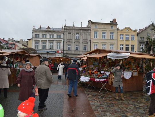 Ruszył Jarmark Bożonarodzeniowy w Tczewie! (ZDJĘCIA)
