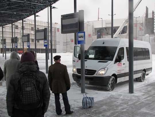 Ruszył węzeł – dezorientacja pasażerów i... kierowców