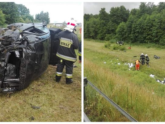 Samochód dachował na autostradzie. Ranną osobę zabrano do szpitala...