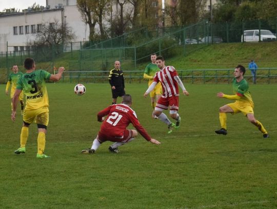 Sezon 2017/2018 już blisko mety. Jedenastki z powiatu tczewskiego finiszują