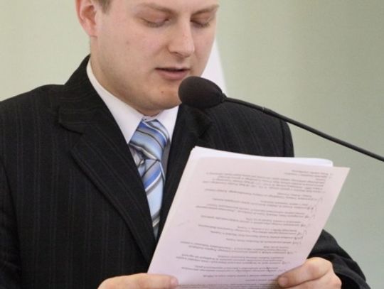 Spór o pierwszą zrzuconą przez Luftwaffe bombę