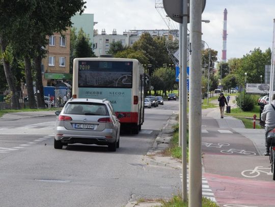 Sprostowanie - Opóźnienia, za mało autobusów i kursy bez klimy! Gryf domaga się 1,6 mln zł od miasta