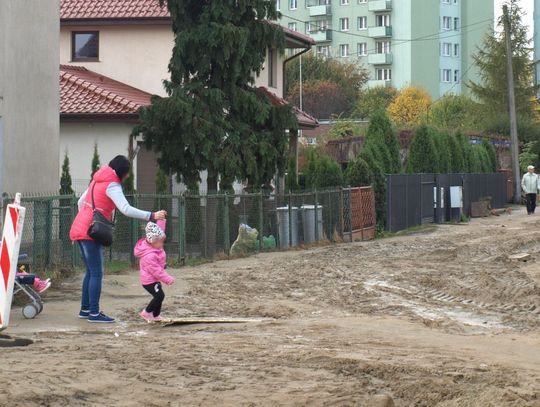 Strabag chce remontować do maja. Mieszkańcy tracą cierpliwość - przed nimi 1 listopada