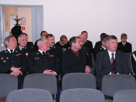 Strażacy w akcji i sprawozdaniach