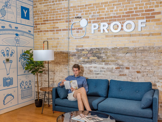 Strój w pracy formą marketingu