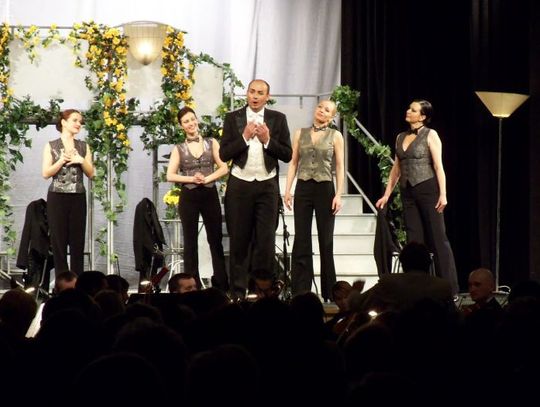 Sukces „Krainy uśmiechu” 