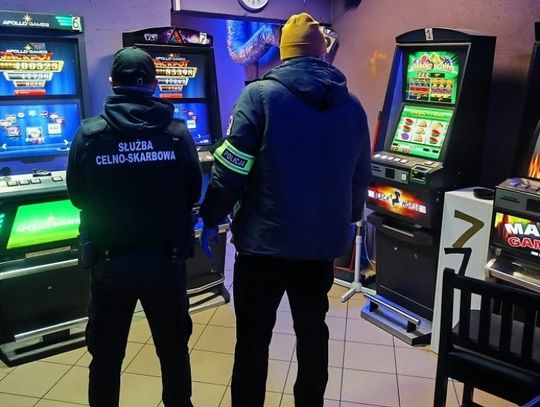Sukces wspólnej operacj., Pruszczańscy policjanci i funkcjonariusze KAS zabezpieczyli 12 automatów do gier hazardowych