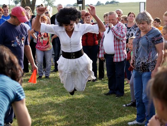 Świetlica „ochrzczona”. Gorąca sobota w Janiszewie (ZDJĘCIA)