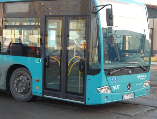 Szachy w transporcie. Nie będzie turkusowych autobusów