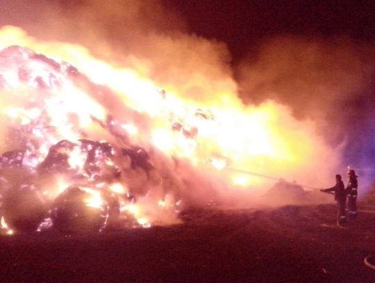 Szaleniec z zapalniczką terroryzuje gminę! Rolnicy w strachu