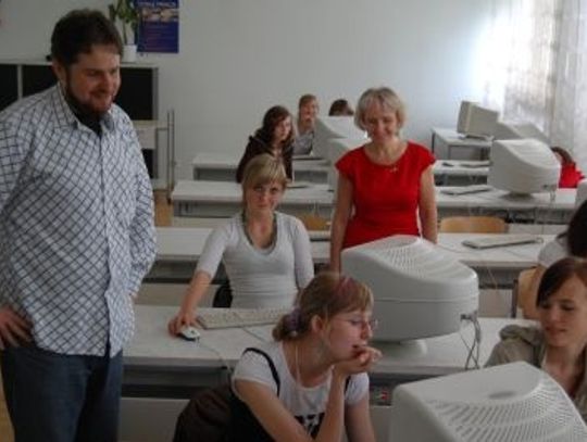 Szansa na zdobycie zawodu i ciekawe praktyki