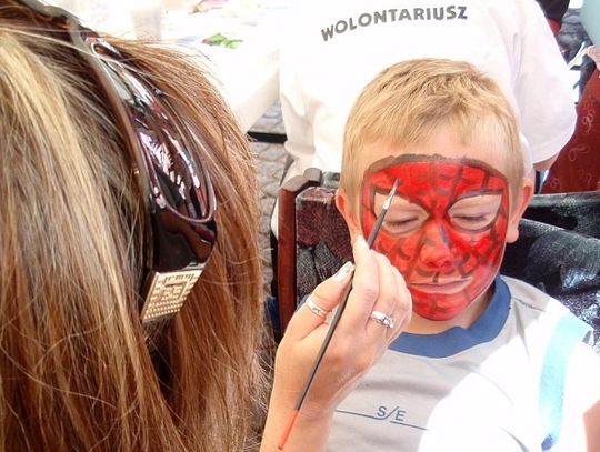 Szczęśliwy Oskar odjechał rowerem. „Wielki Mały Uśmiech”