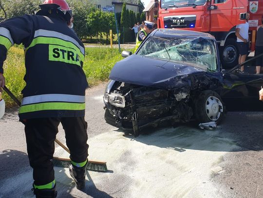 Sześć osób rannych w porannym wypadku w Narkowych.