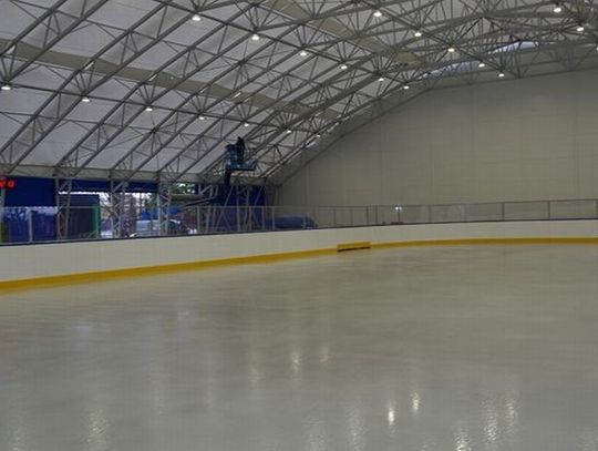 Tak wygląda nowe, kryte lodowisko w Tczewie. W sobotę otwarcie!