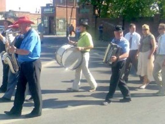 Tańce, recytacje i... pajda ze smalcem