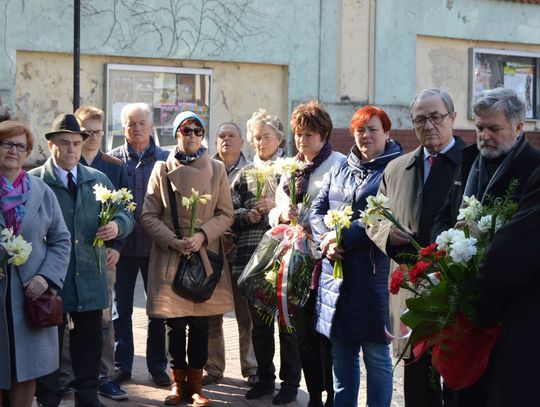 Tczewianie uczcili pamięć ofiar katastrofy w Smoleńsku