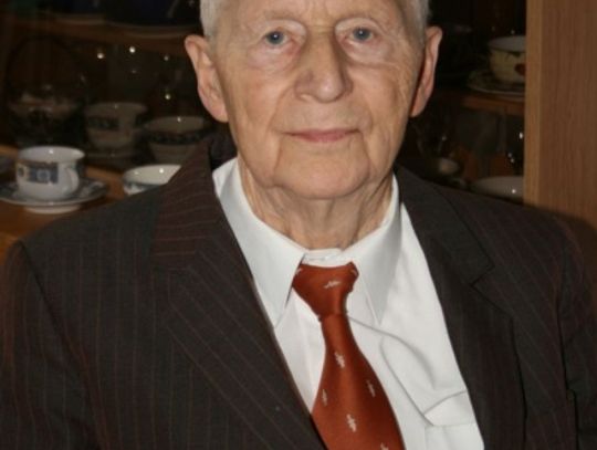 Tczewianin, pilot z 60-letnim stażem, chce wydać broszurkę o szybowcach