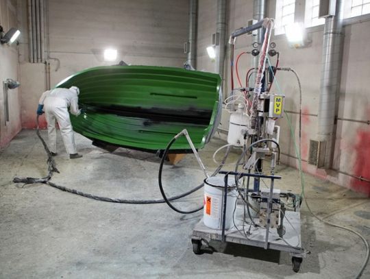 Tczewska stocznia znów w tarapatach! Czy nowa spółka uratuje majątek zakładu?