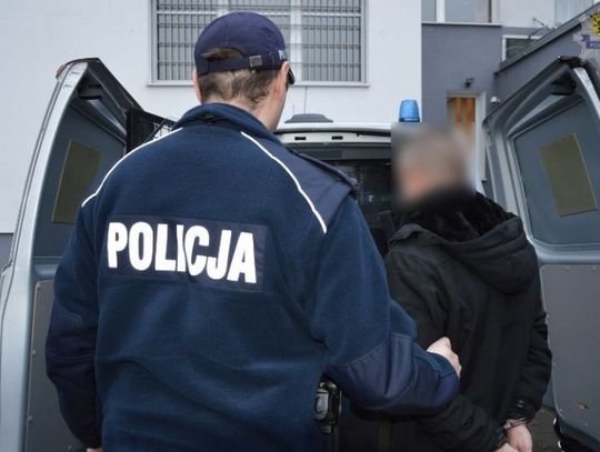 Terror w jednym z mieszkań w Tczewie. W Nowy Rok groził nożem własnej rodzinie