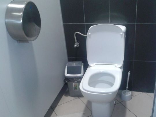 Toalety w Galerii Kociewskiej: brud straszy i zalatuje fetorem