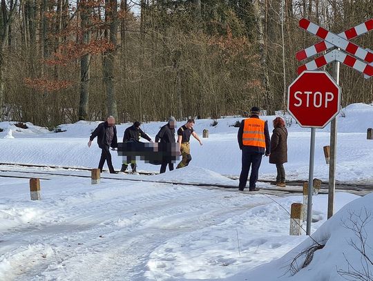 Tragedia na torach. Pociąg relacji Tczew - Chojnice śmiertelnie potrącił kobietę