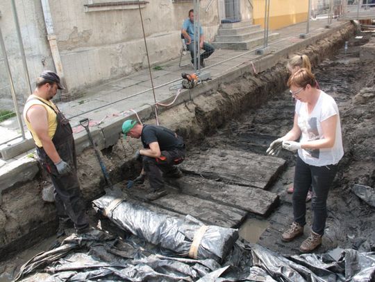 Trwają badania zabytkowego traktu w Gniewie