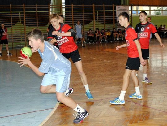 Trzy dni walki młodych szczypiornistów - IV Memoriał Lecha Stolińskiego