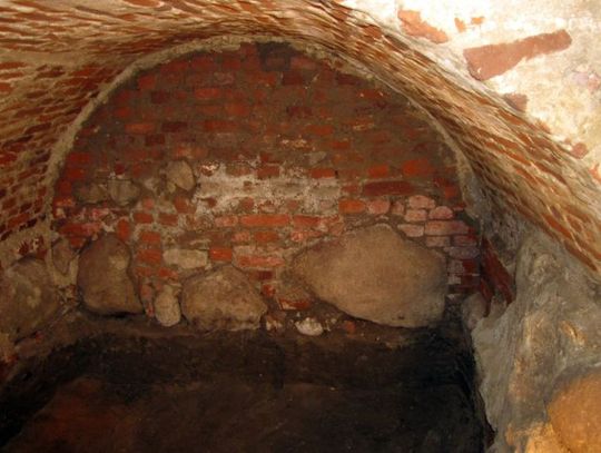 Turyści zajrzą do krypty. Ekspozycji odkrycia w tczewskiej Farze do oglądania