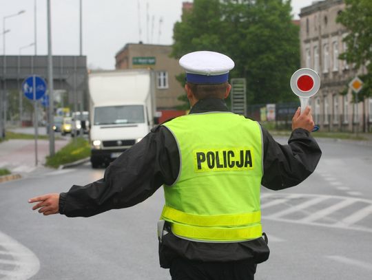 Uwaga kierowcy - dziś więcej policjantów na drogach naszego powiatu. Będzie kaskadowy pomiar prędkości! 