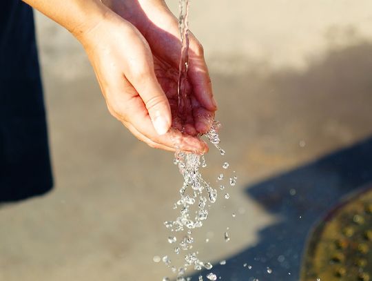 UWAGA. Podejrzenie występowania zanieczyszczenia wody bakteriami z grupy coli. Wójt apeluje o gotowanie jej przed spożyciem