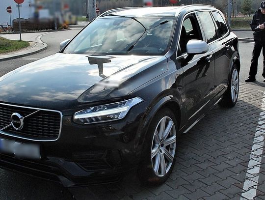 Volvo XC90 odzyskane przez tczewskich policjantów. Auto pochodziło z Niemiec