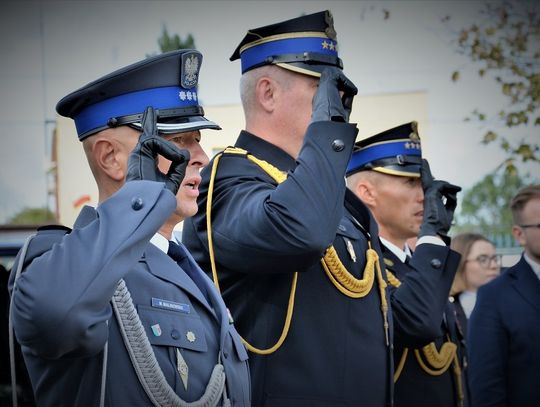 W 82. rocznicę wybuchu II wojny światowej w Tczewie policjanci oddali honory bohaterom