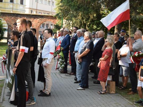 [GALERIA ZDJĘĆ] W godzinę „W” tczewianie oddali pamięć powstańcom. 80. rocznica wybuchu Powstania Warszawskiego