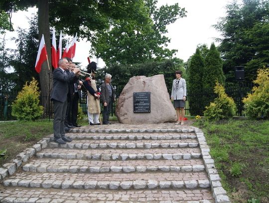 W Narkowach odsłonięto tablicę