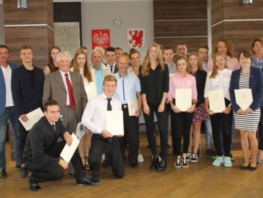 W Urzędzie Miasta nagrodzono najlepszych tczewskich sportowców i trenerów