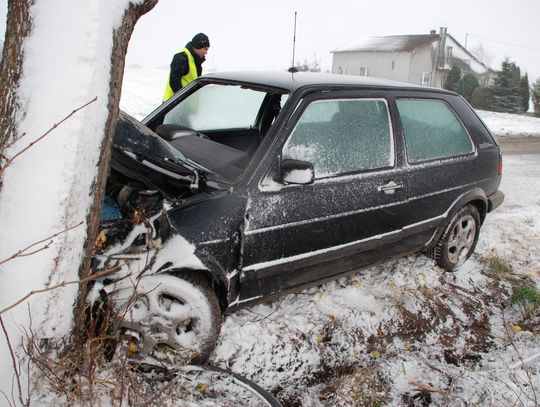 W weekend trzy groźne wypadki. Trudne warunki na drogach