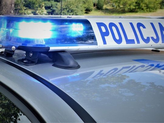 Wakacyjna podróż zakończyła się w szpitalu. Policja przypomina o kluczowej zasadzie