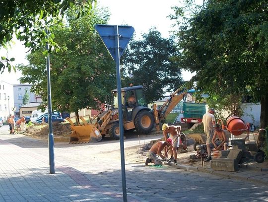 „Wciskanie” samochodów w zieleń. Jedni za, drudzy przeciw parkingom
